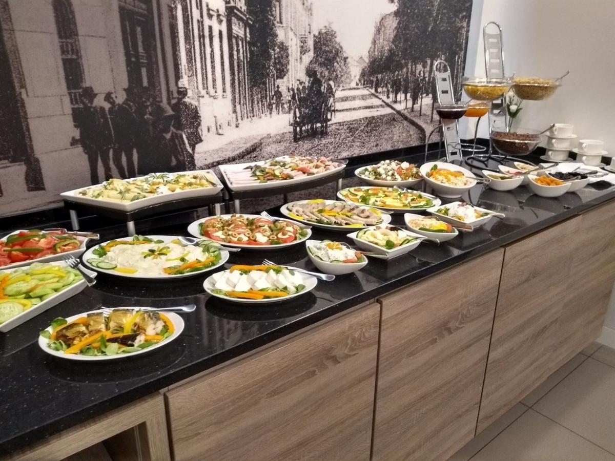 Ibis Styles Nowy Sacz Hotel Buitenkant foto