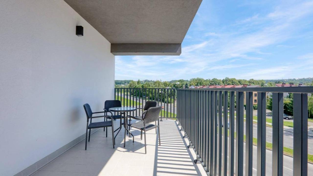 Ibis Styles Nowy Sacz Hotel Buitenkant foto