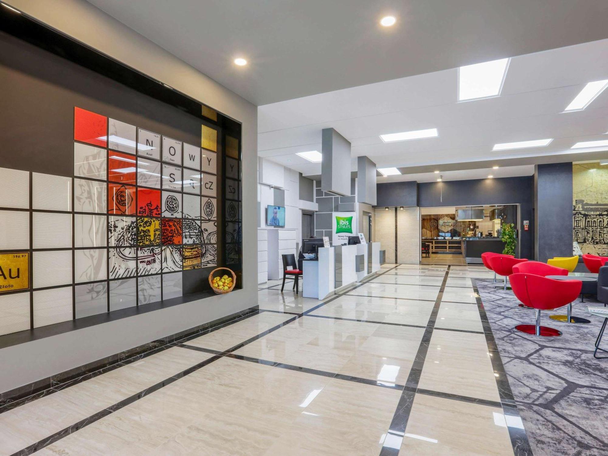 Ibis Styles Nowy Sacz Hotel Buitenkant foto