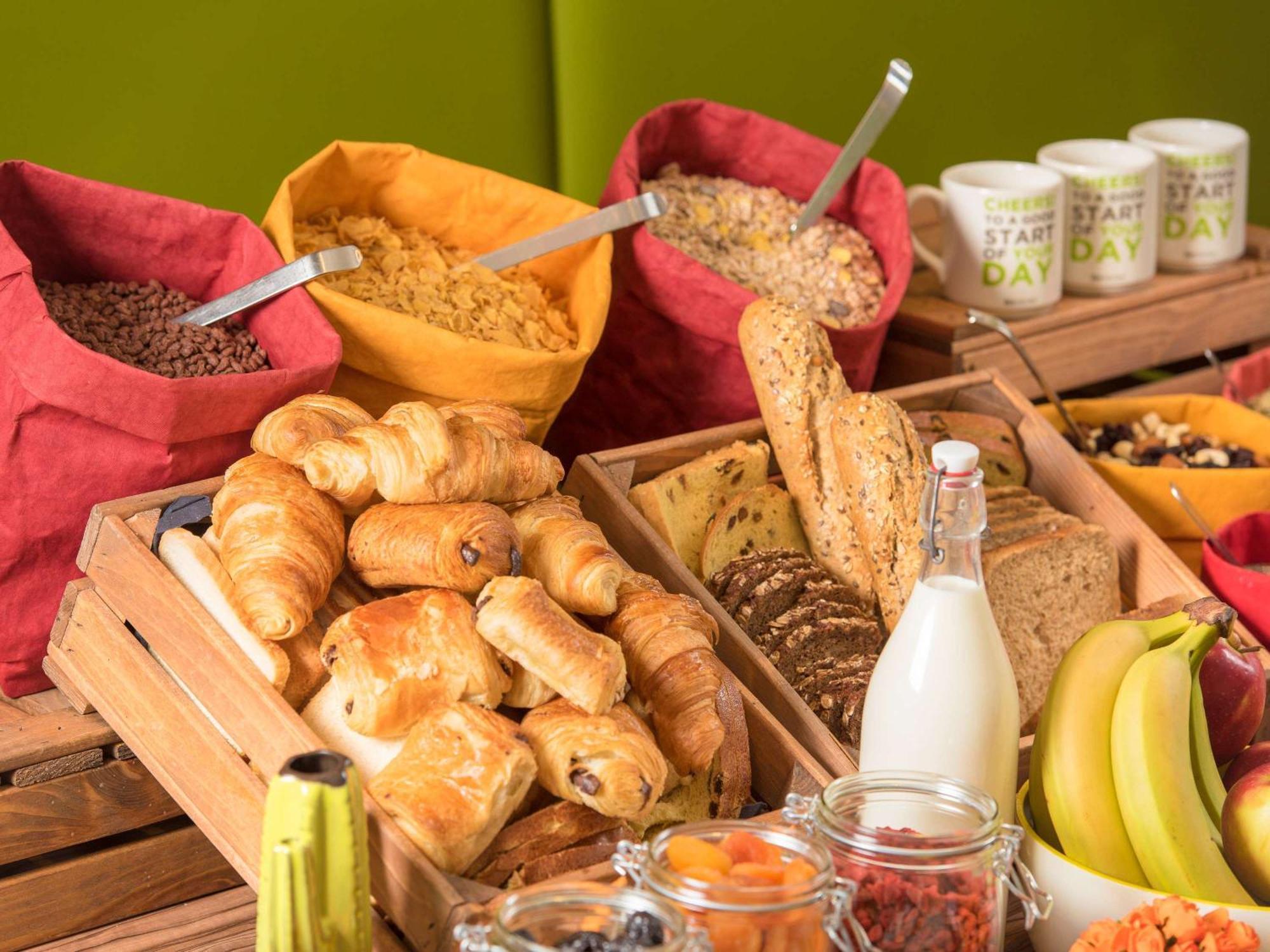 Ibis Styles Nowy Sacz Hotel Buitenkant foto
