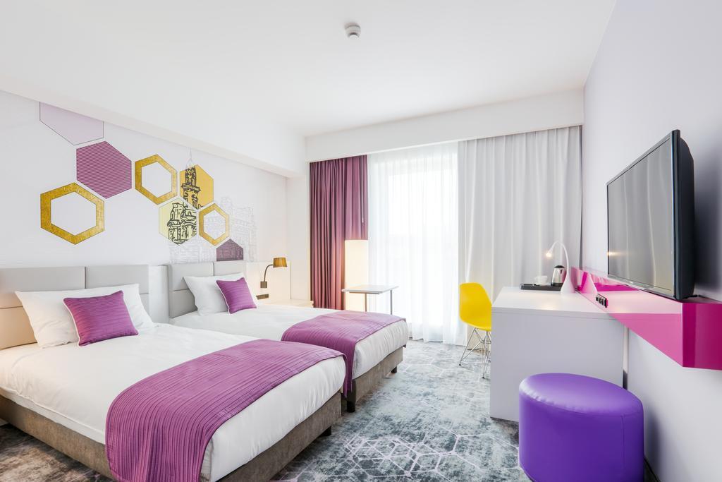 Ibis Styles Nowy Sacz Hotel Buitenkant foto