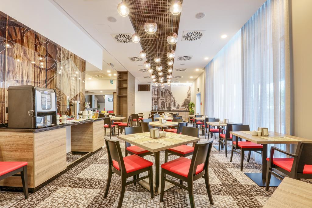 Ibis Styles Nowy Sacz Hotel Buitenkant foto