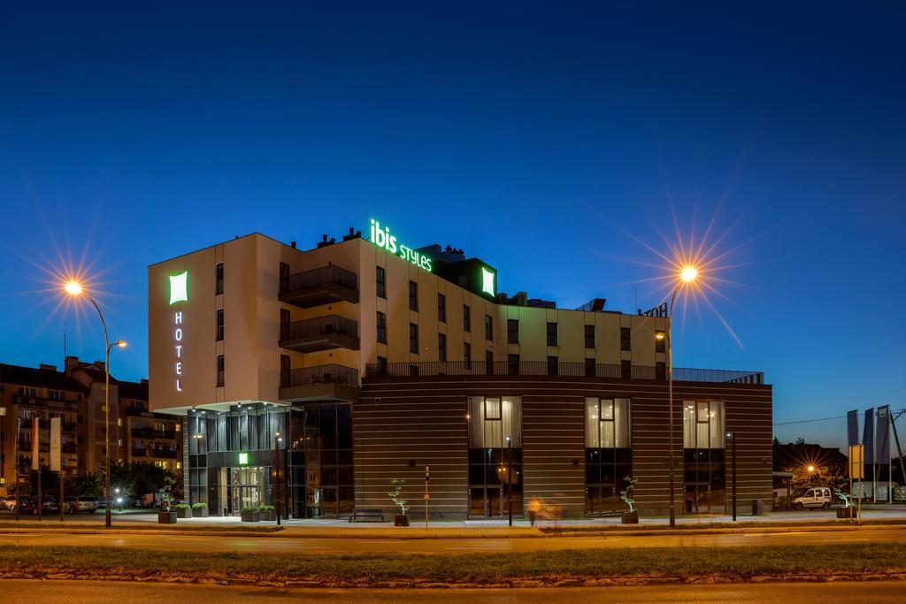 Ibis Styles Nowy Sacz Hotel Buitenkant foto